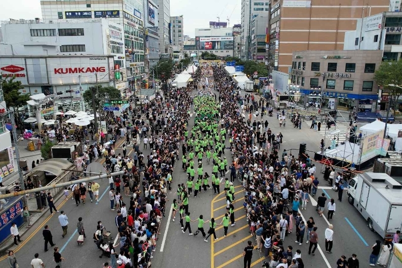 Bupyeong Pungmul Festival 2024: Experience Korean Culture & Rhythms in Incheon