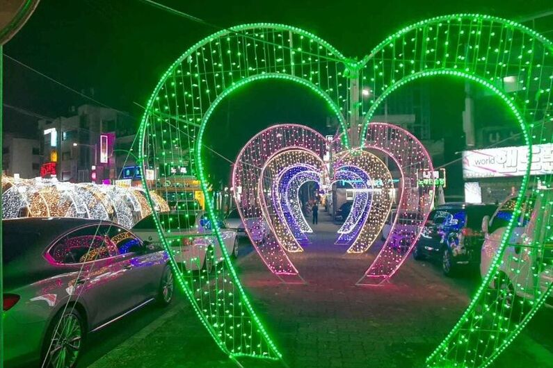Incheon's Namdong Light Street 2024-2025: Dazzling Light Displays & Free Performances