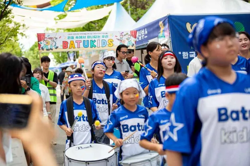 Visit the 2026 Yanggu Belly ButtonCutter Festival: Experience Korea's Center with Water Activities, Fireworks, and Cultural Performances