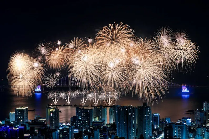 2026 Busan Fireworks Festival: Guide to Tickets, Programs, and Viewing the 21st Anniversary Show at Gwangalli Beach