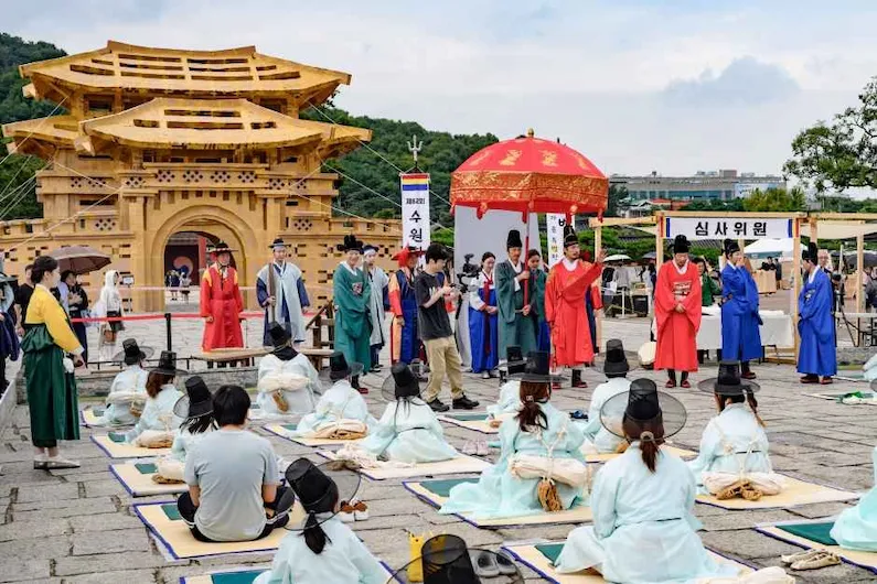 2026 Suwon Hwaseong Cultural Festival: Experience Korea's Largest Royal Procession and Joseon History
